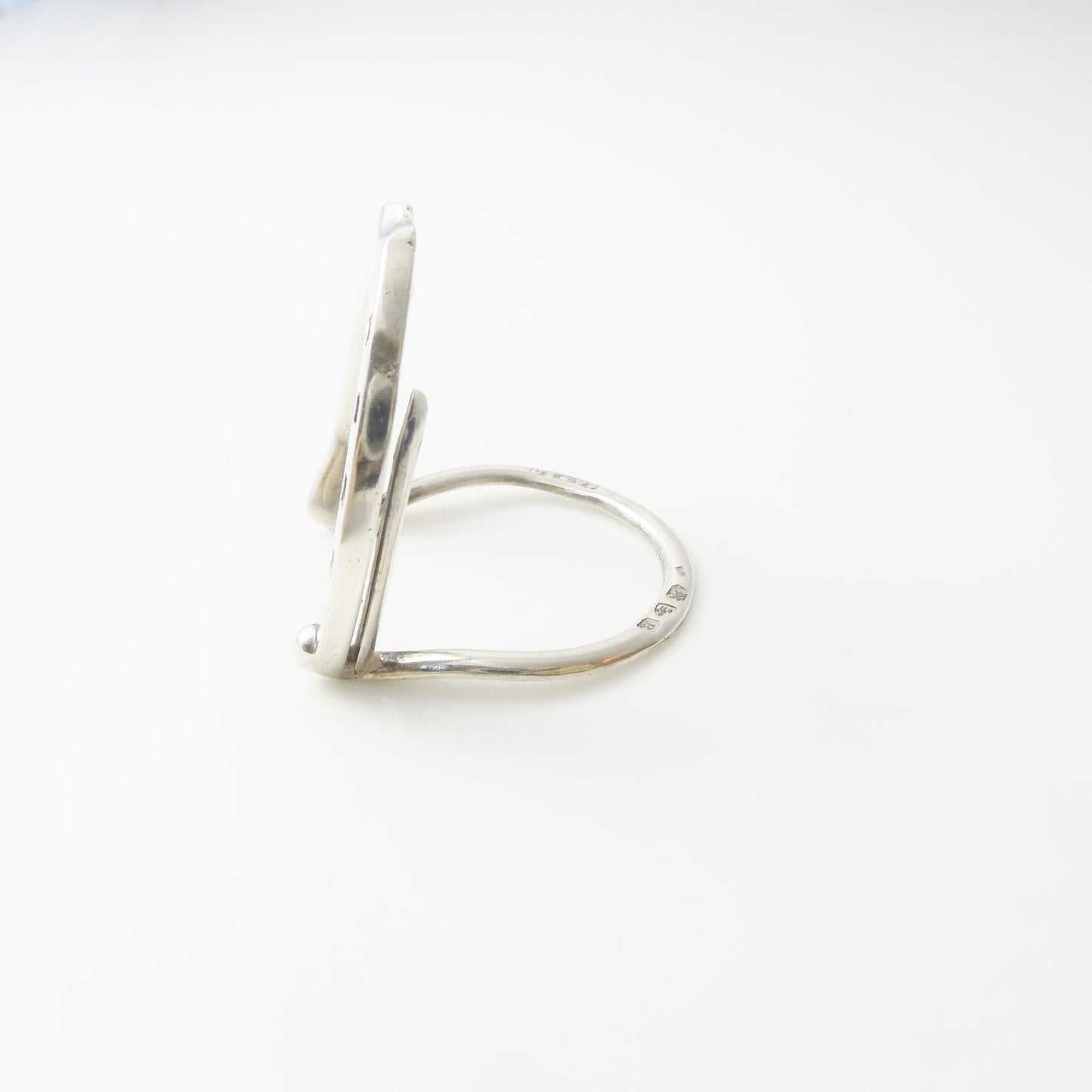 Novelty Horseshoe Silver Menu Holder - 43 Chesapeake Court Antiques