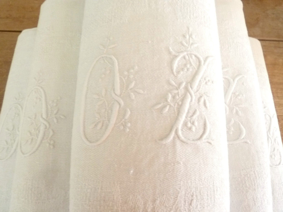 Antique French Damask Linen Table Napkin - 43 Chesapeake Court Antiques