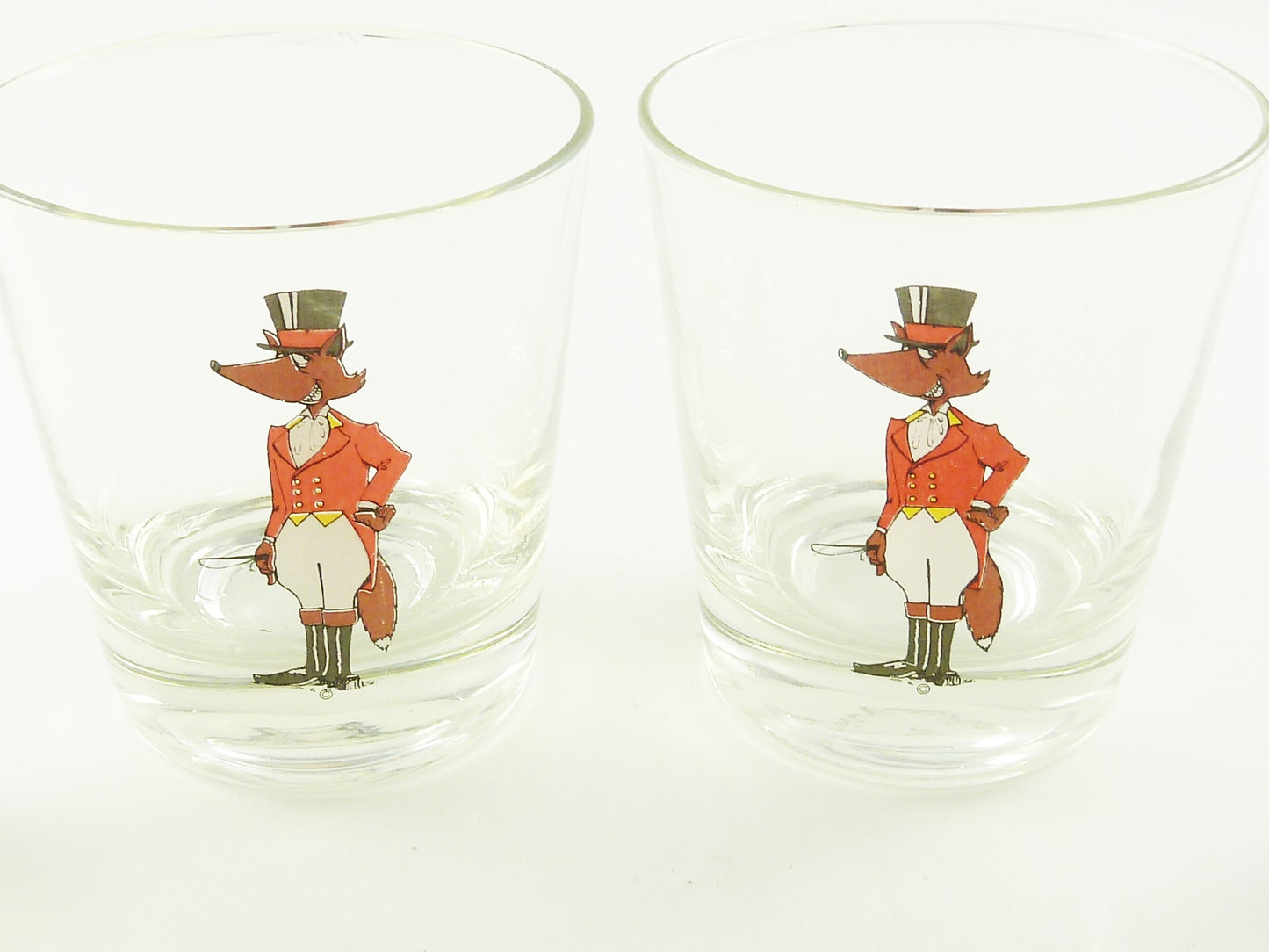 vintage cocktail glasses with fox in red coat - 43 Chesapeake Court Antiques