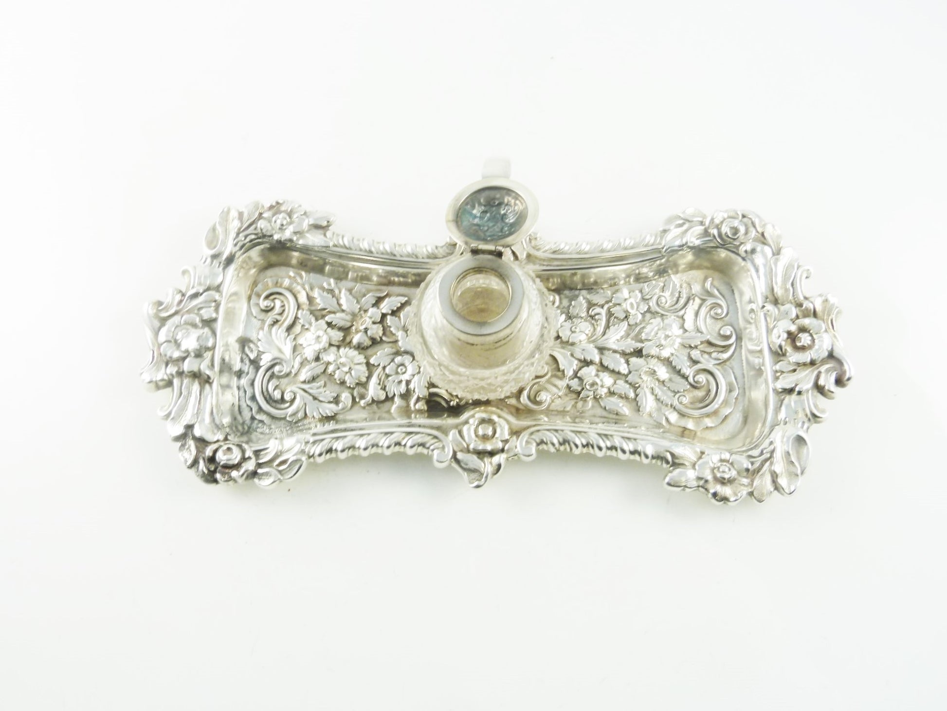 William IV sterling inkwell, desk accessory - 43 Chesapeake Court Antiques
