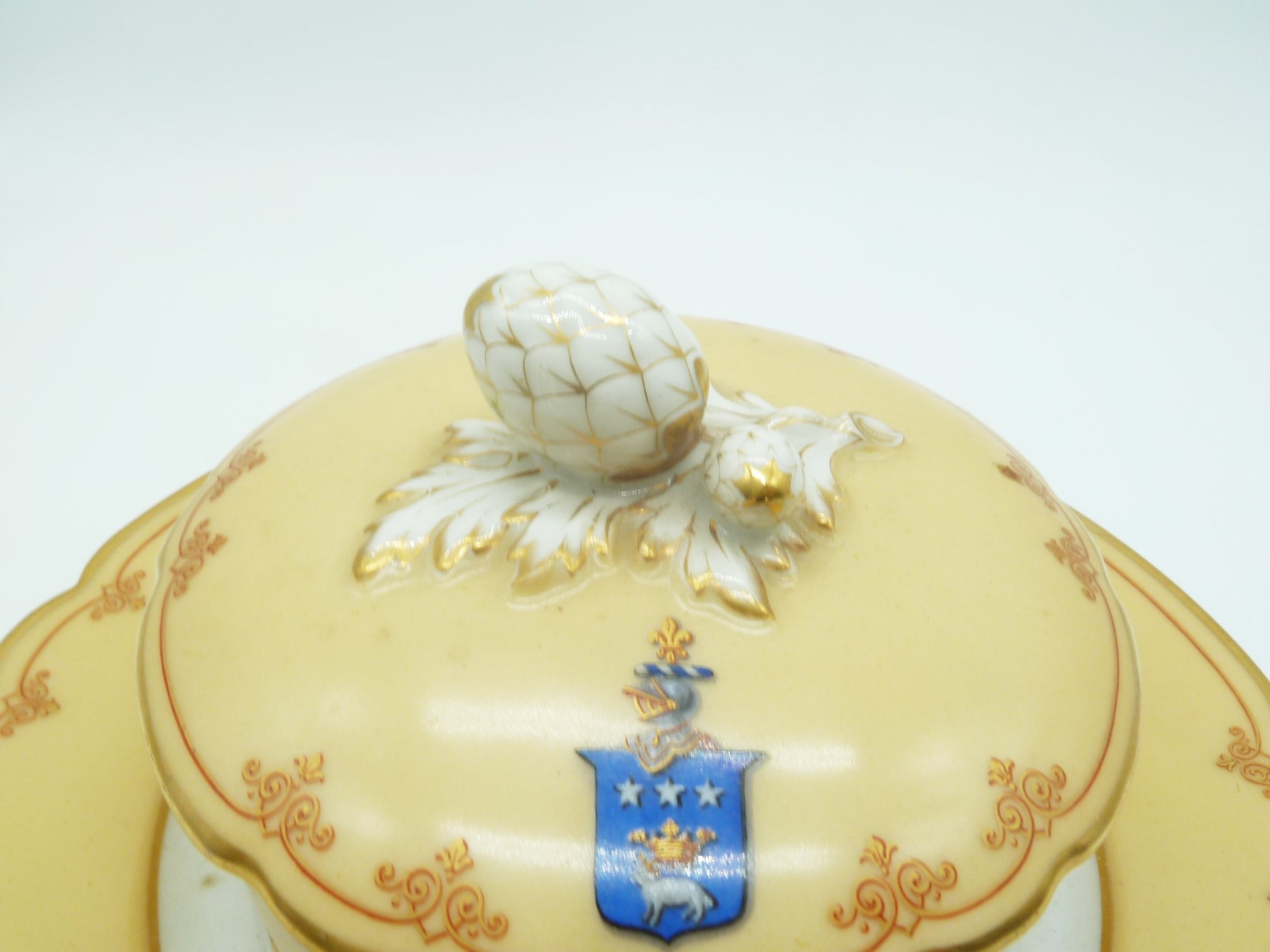 Antique Old Paris Porcelain Round Covered Dish or Server, Family Shield, - 43 Chesapeake Court Antiques