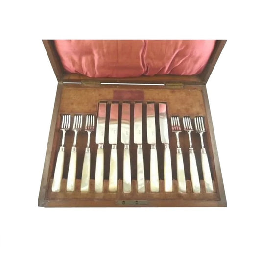 Georgian Silver Flatware, Sterling Fruit/ Dessert  - 43 Chesapeake Court Antiques